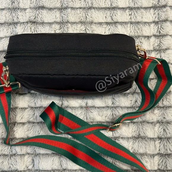 Gucci crossbody bag - Picture 6 of 11